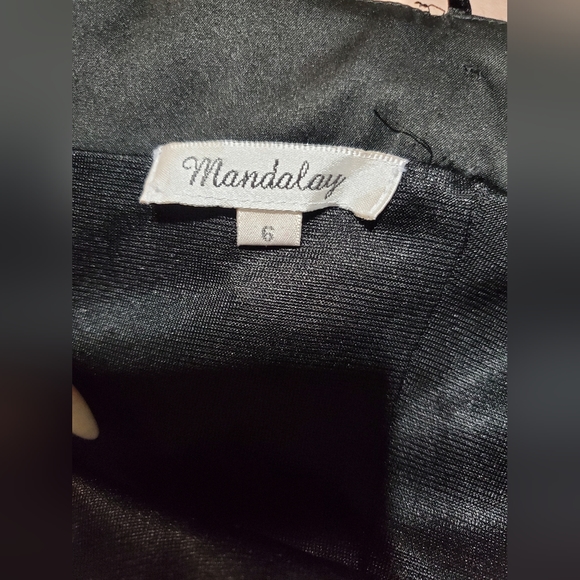 EUC MANDALAY BLACK PINK EMBROIDERED COCKTAIL DRESS 6 - Picture 5 of 5